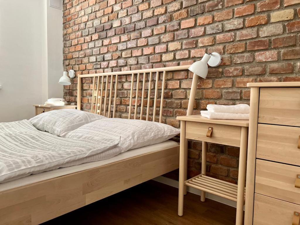 Pension Микулов Экстерьер фото